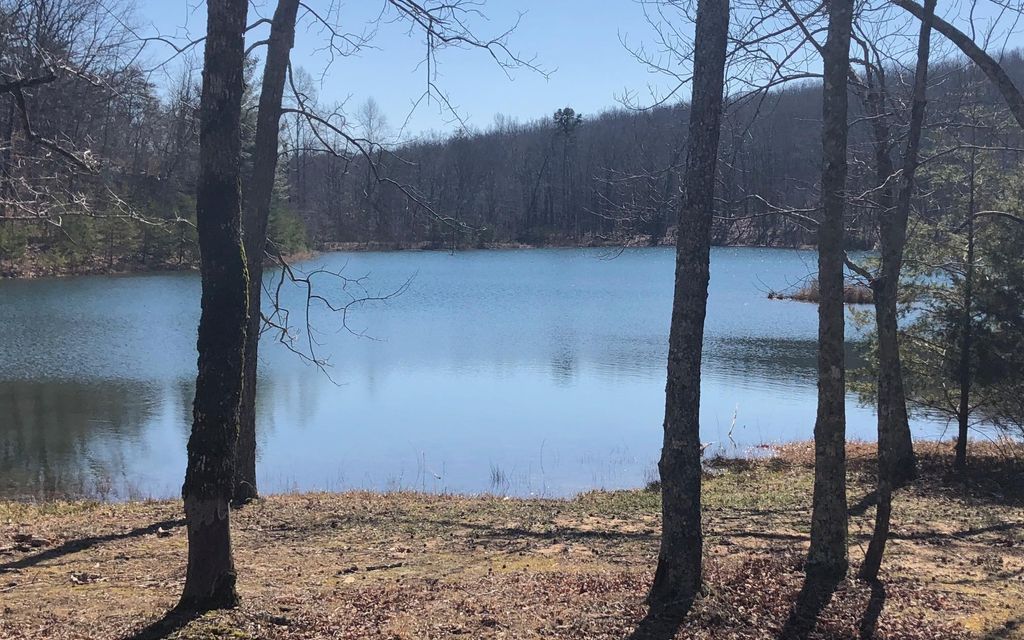 9.4 acres, Walden, TN, Property ID 10339191 Land and Farm