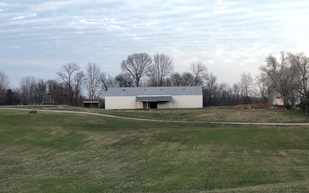 17 acres, Greensburg, KY, Property ID 10344730 Land and Farm