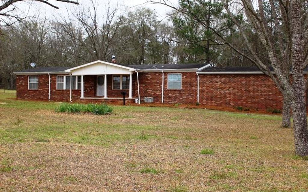 1.92 acres, Baxley, GA, Property ID 10365620 Land and Farm