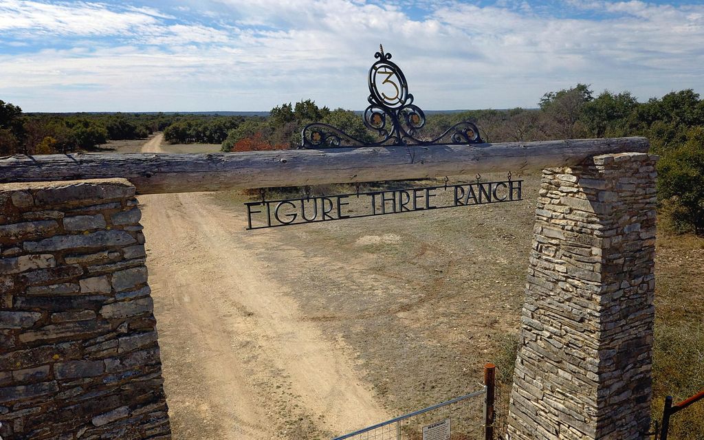 5932 acres, Eldorado, TX, Property ID 10380625 Land and Farm