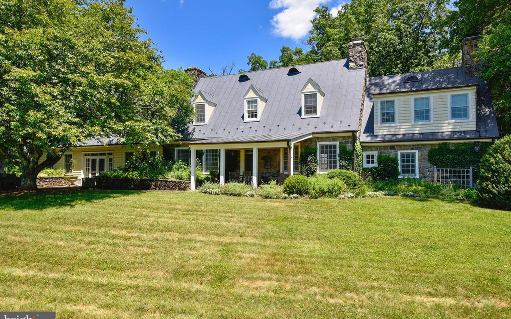 203.11 acres, Hume, VA, Property ID 10383801 Land and Farm