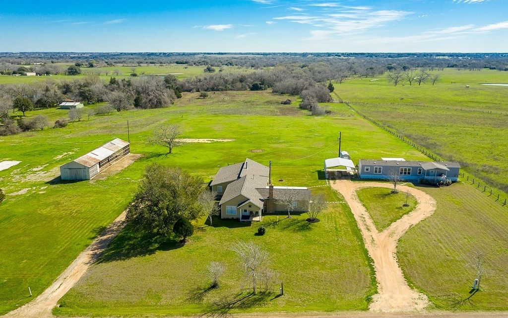 5 acres, Schulenburg, TX, Property ID 10385021 Land and Farm