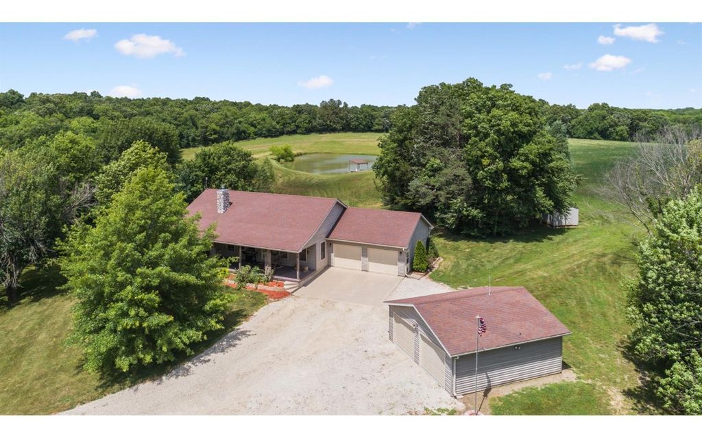 46 acres, Woodburn, IA, Property ID 10263989 Land and Farm