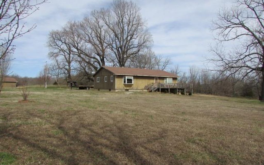 69.51 acres, Pottersville, MO, Property ID 10393387 Land and Farm