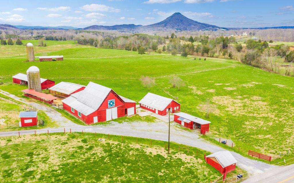 40 acres, Luttrell, TN, Property ID 10400419 Land and Farm