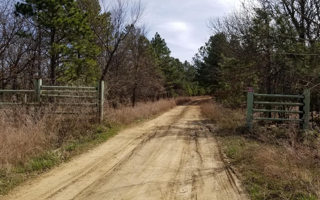 200 acres, Red Oak, OK, Property ID 10405599 Land and Farm