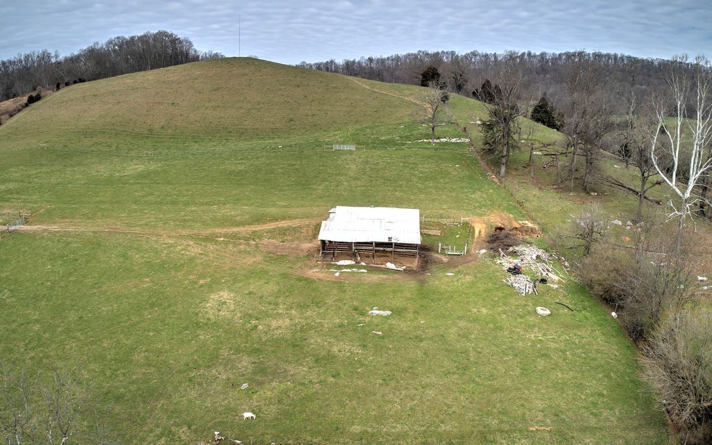 10 acres, Bristol, TN, Property ID 10417319 Land and Farm