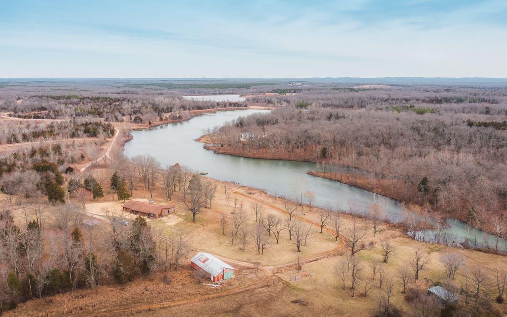 260 acres, Mineral Point, MO, Property ID 10434511 Land and Farm