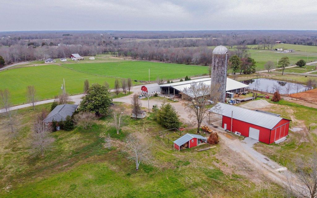 91.9 acres, Morrison, TN, Property ID 10438517 Land and Farm