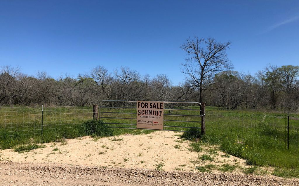 12.91 acres, Gonzales, TX, Property ID 10450664 Land and Farm