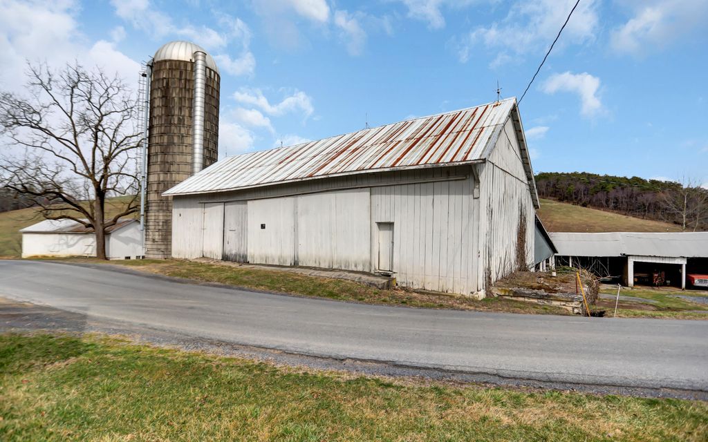 23 acres, Dornsife, PA, Property ID 10461274 Land and Farm