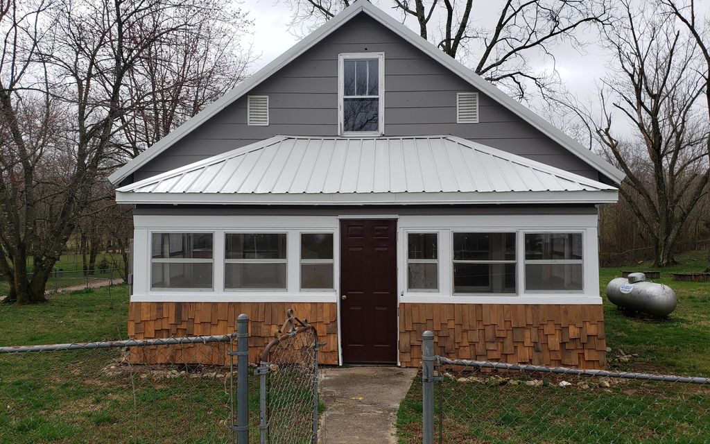 1.66 acres, Pomona, MO, Property ID 10468859 Land and Farm