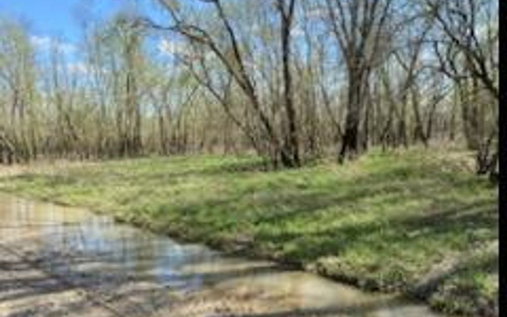 100 acres, Sweet Springs, MO, Property ID 10258288 Land and Farm