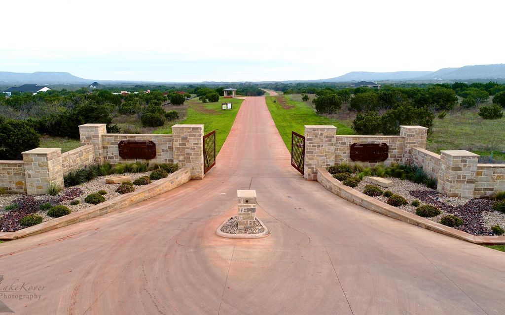 10 acres, Buffalo Gap, TX, Property ID 10503373 Land and Farm