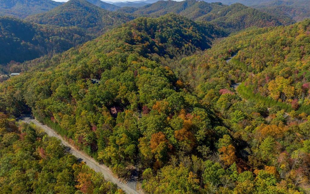 107.48 acres, Sevierville, TN, Property ID 10526847 Land and Farm