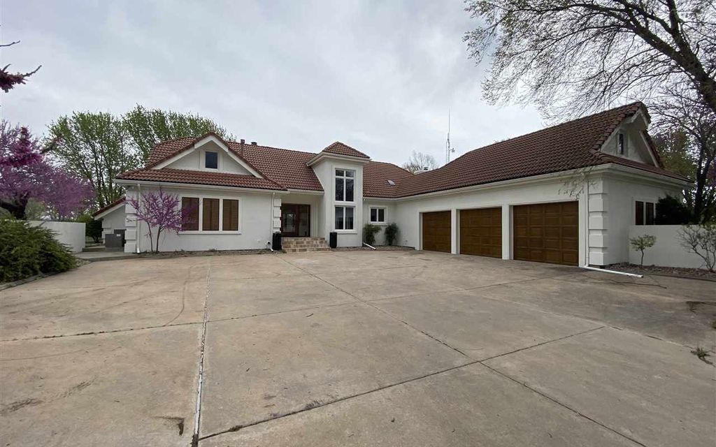 4.66 acres, Wichita, KS, Property ID 10531164 Land and Farm