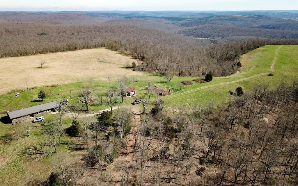 320 acres, Leslie, AR, Property ID 10469897 Land and Farm