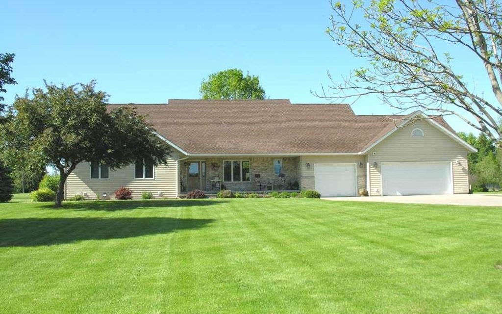 0.76 acres, Meltonville, IA, Property ID 10668136 Land and Farm