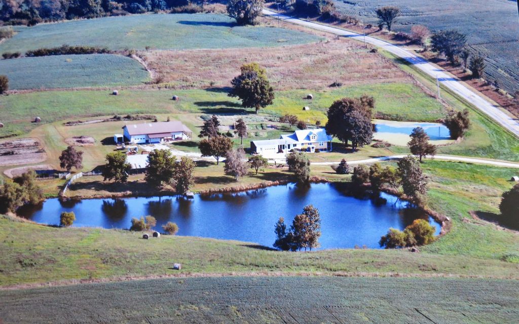 17 acres, Albany, MO, Property ID 10704035 Land and Farm