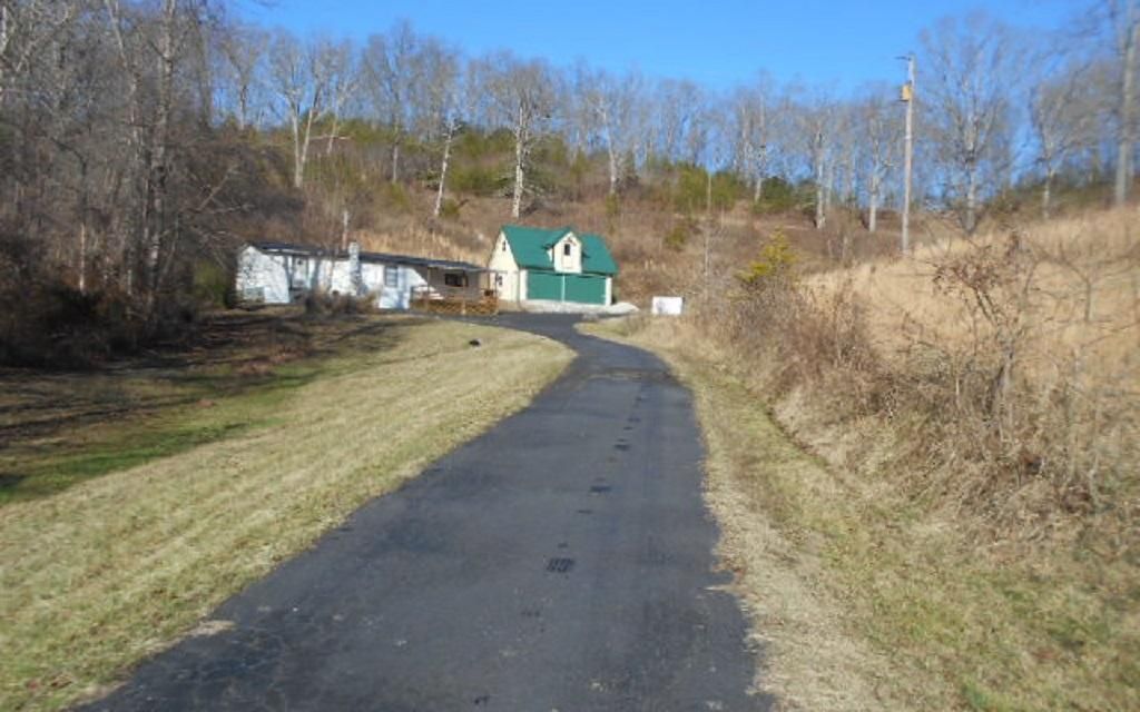 5 acres, Sandy Hook, KY, Property ID 10771187 Land and Farm