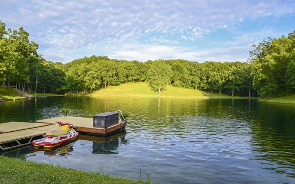 34 acres, Elsberry, MO, Property ID 10807481 Land and Farm