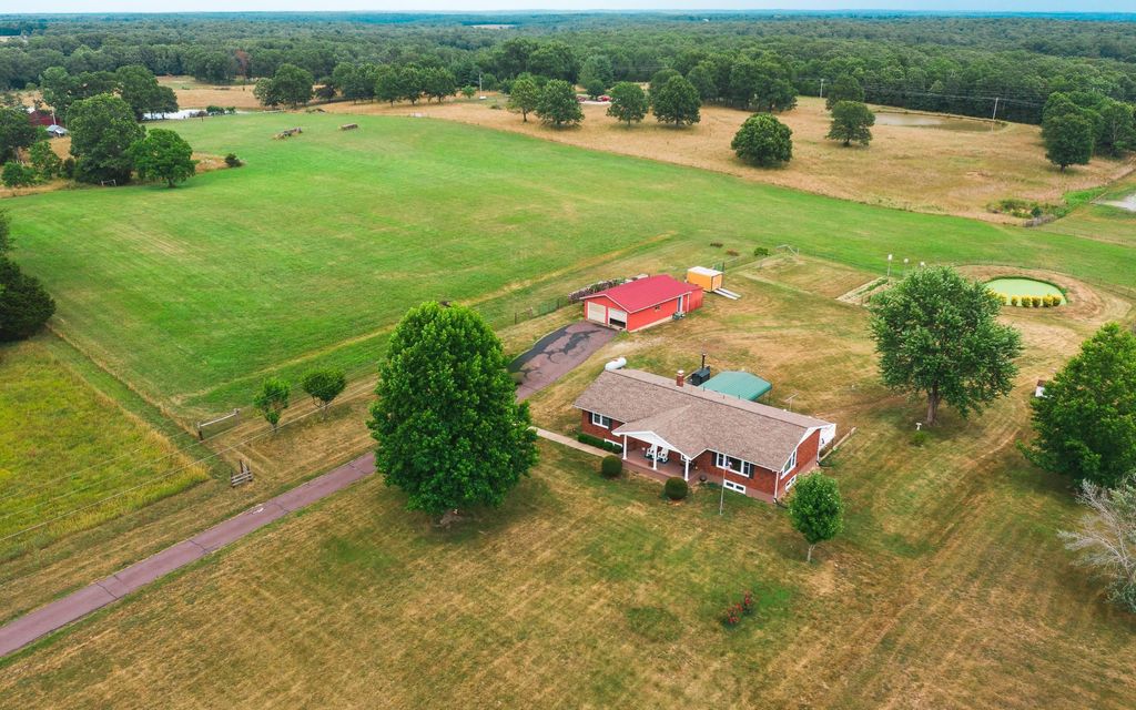 10.8 acres, Salem, MO, Property ID 10815725 Land and Farm