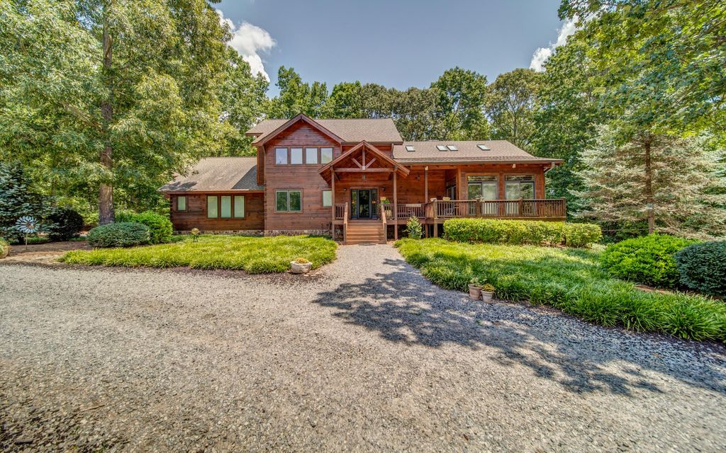 49.87 acres, Dawsonville, GA, Property ID 10816152 Land and Farm