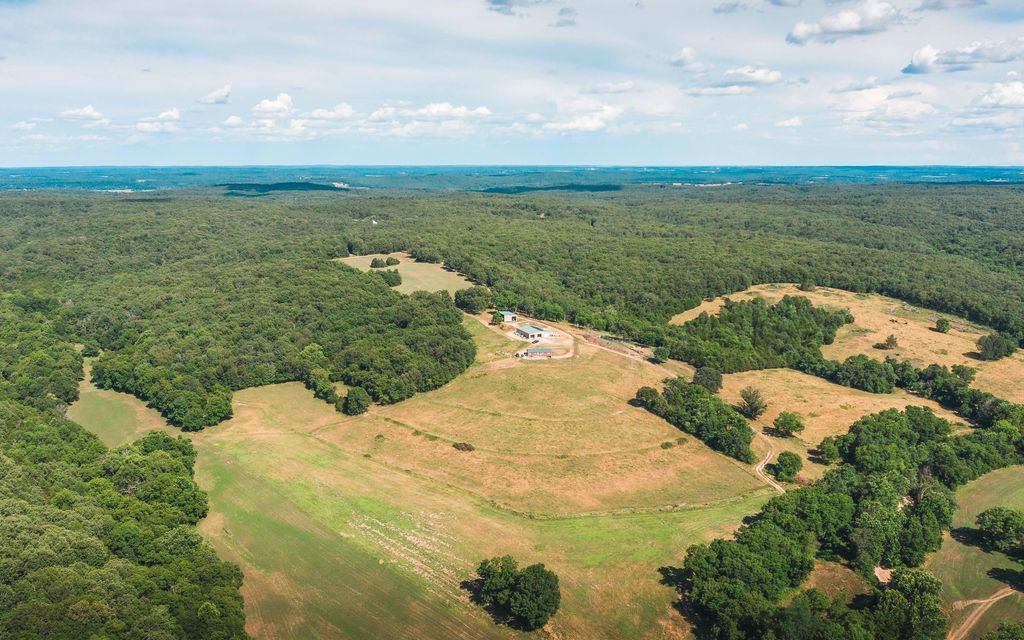 333 acres, Falcon, MO, Property ID 10827716 Land and Farm