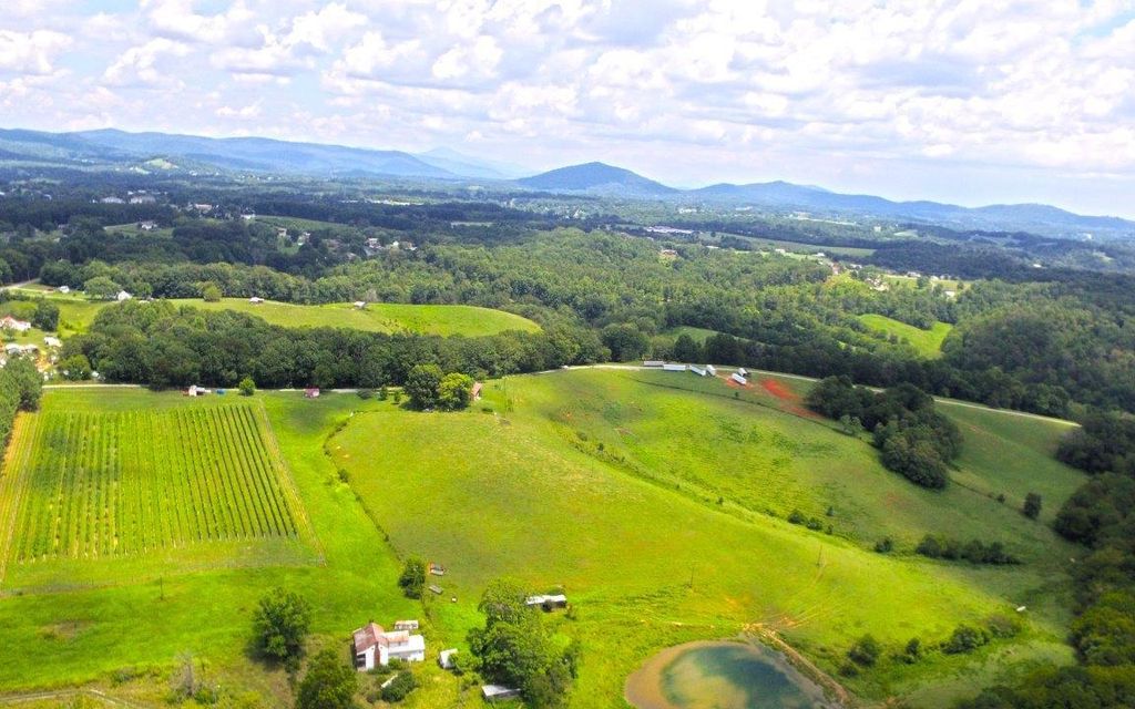 21.2 acres, Goodview, VA, Property ID 10890535 Land and Farm