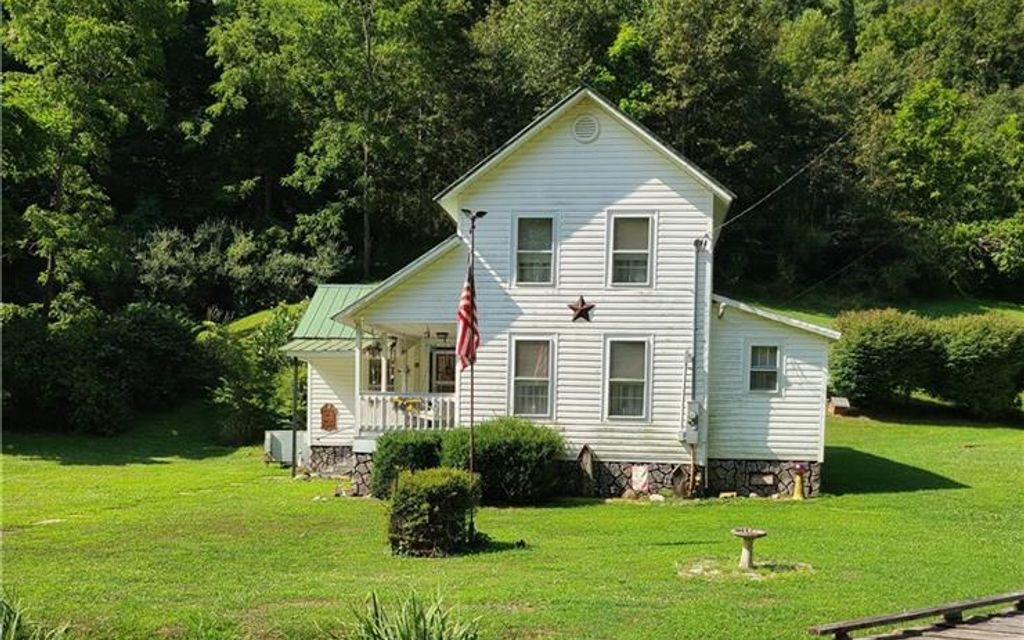 85 acres, Elizabeth, WV, Property ID 10915237 Land and Farm