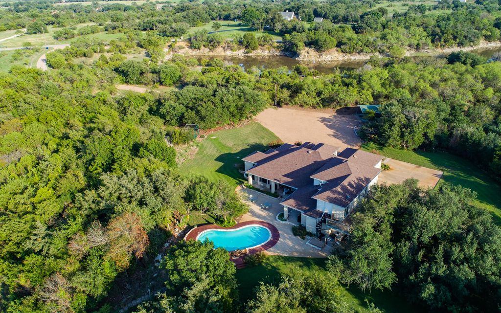 27.6 acres, Stephenville, TX, Property ID 10994255 Land and Farm