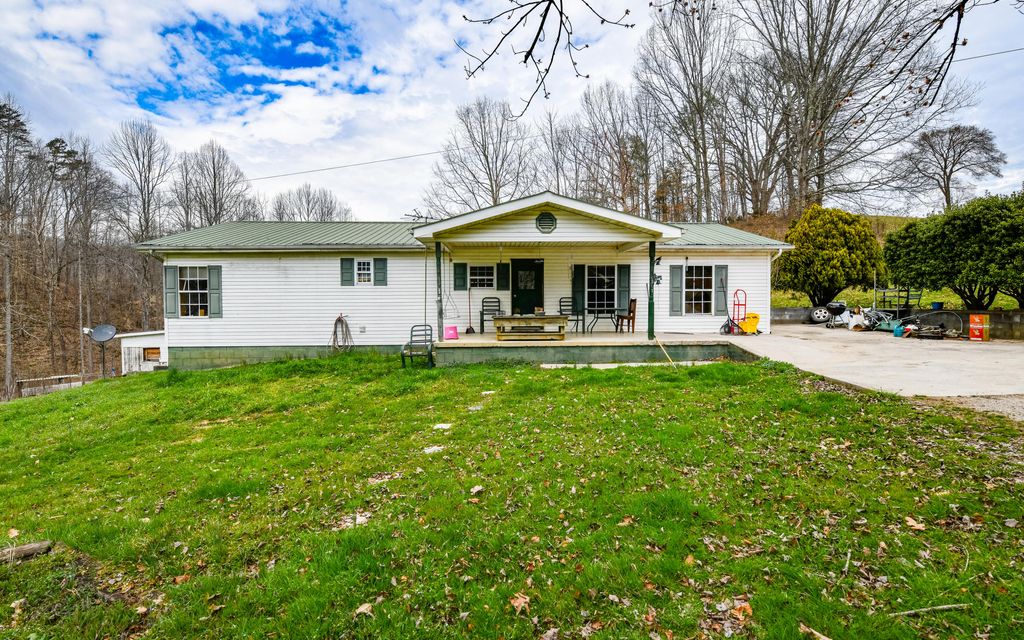 20 acres, Washburn, TN, Property ID 12790290 Land and Farm