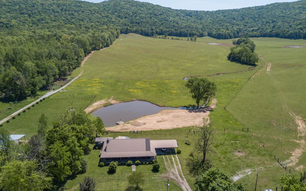 277 acres, Morrison, TN, Property ID 13649172 Land and Farm