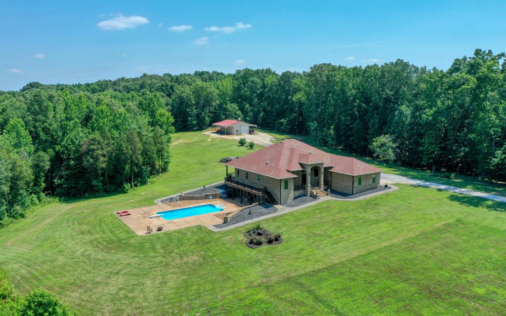 49.26 acres, Huntingdon, TN, Property ID 13888240 Land and Farm