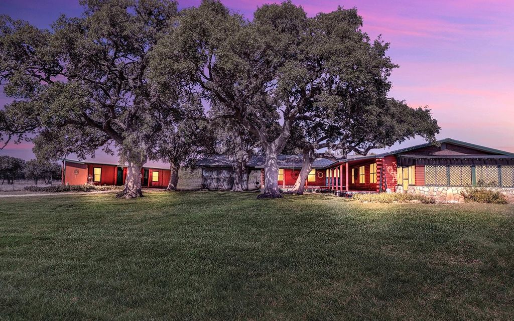 41.44 acres, Utopia, TX, Property ID 15262195 Land and Farm