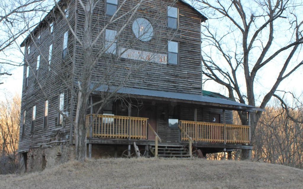 5 acres, Thornfield, MO, Property ID 14461170 Land and Farm