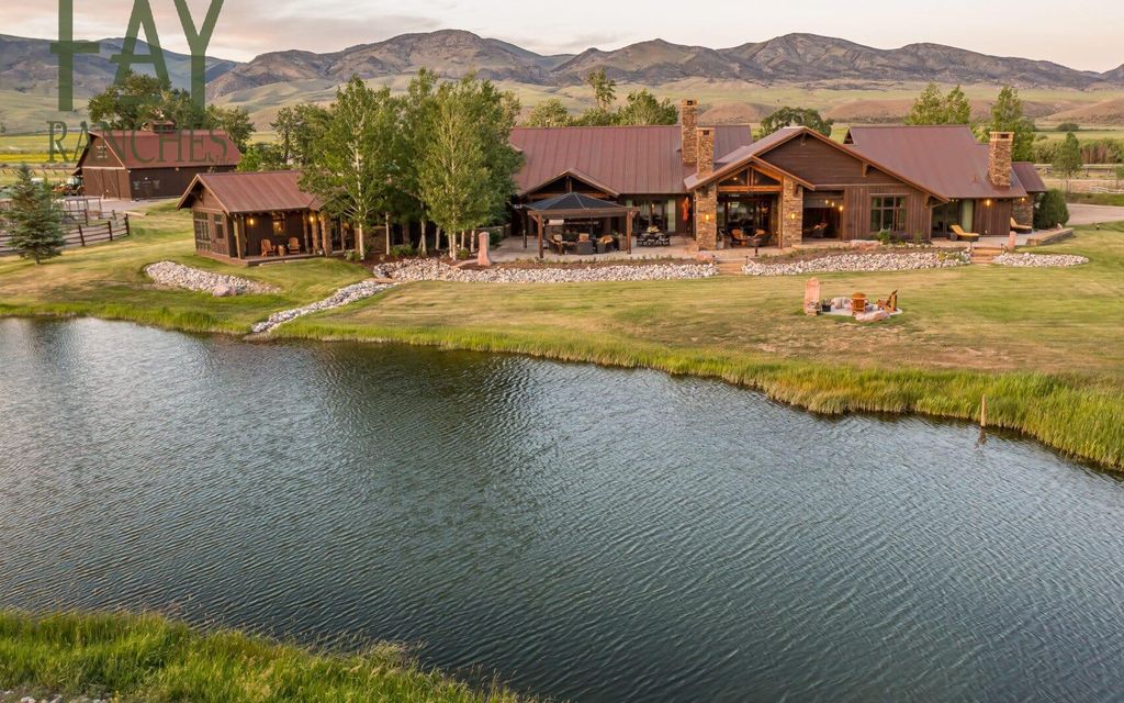 32 acres, Melrose, MT, Property ID 17313706 Land and Farm