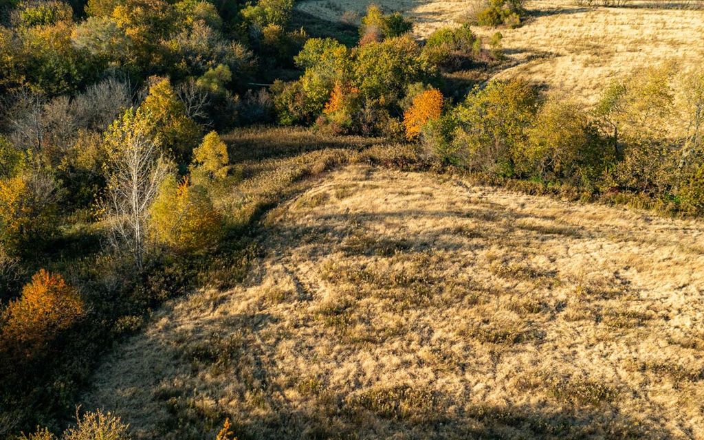 21 acres, Aledo, IL, Property ID 18302984 Land and Farm