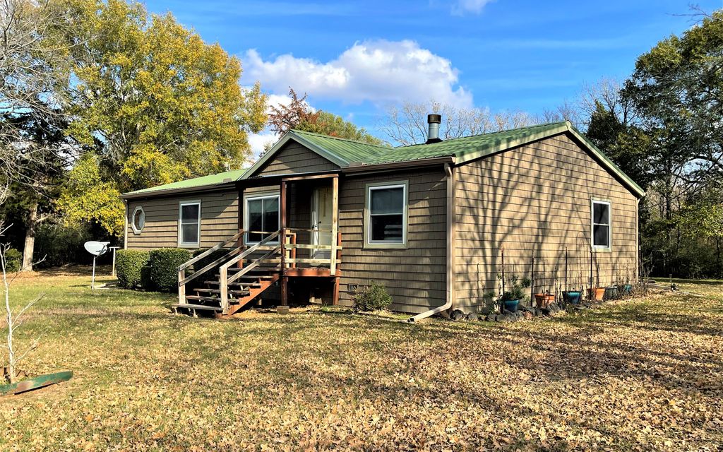 67.76 acres, Fairfield, TX, Property ID 30102771 Land and Farm