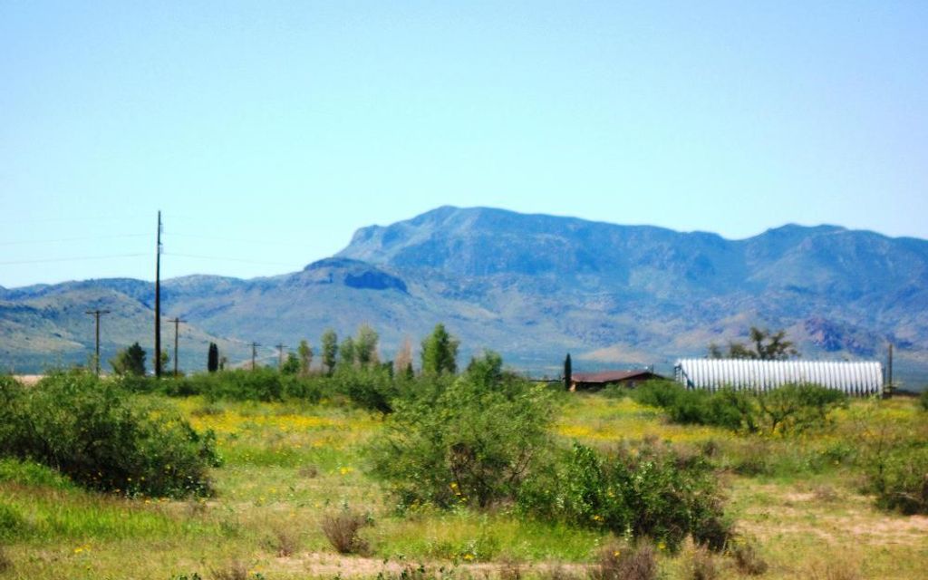 25 acres, Willcox, AZ, Property ID 423478 Land and Farm